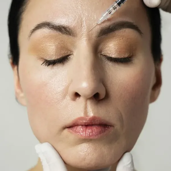 Dra. Mildred Rodríguez, en Atenas Kliniké Concepción lo mejor en estética facial.